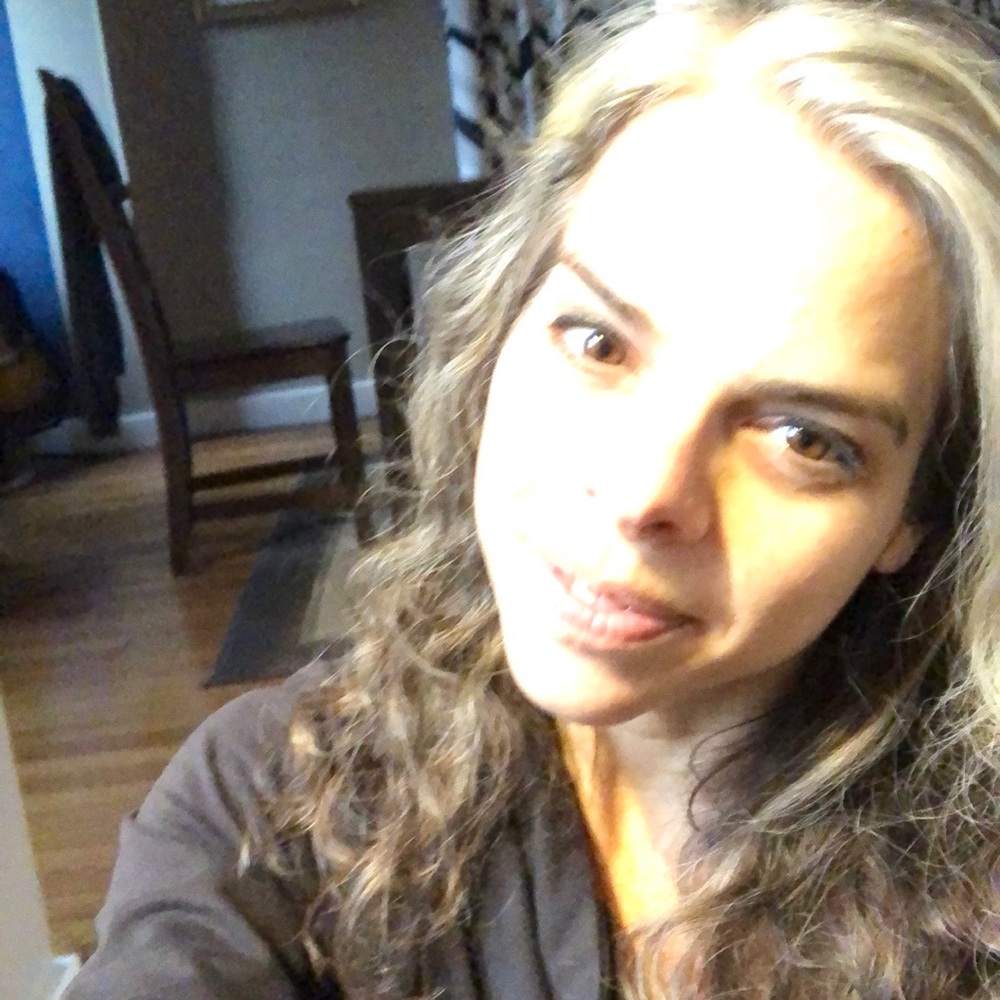 Meet your Posher, Danielle